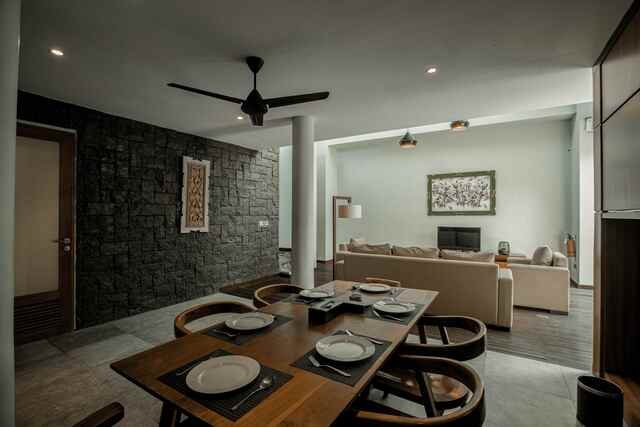 1732849832.4043_Agranusa_Villa_Dining_Room_4.jpg